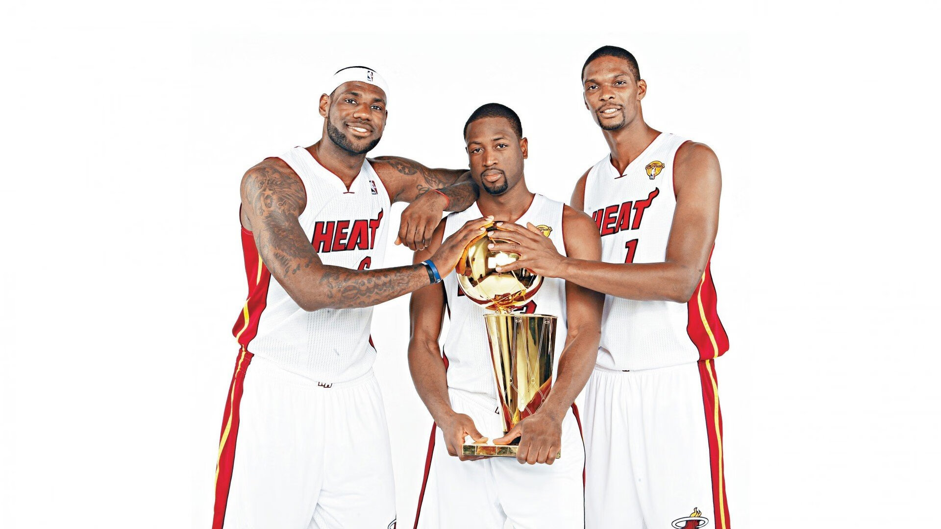 重要比赛的精彩时刻重温，比赛重在参与的例子