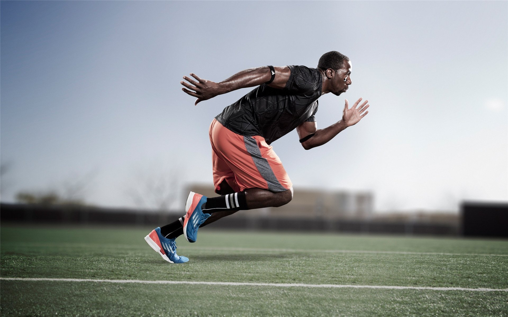 球员在全球篮球比赛中展现出超凡的技术实力，篮球技术最全面的球员